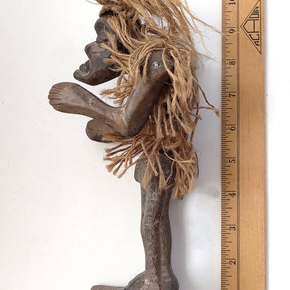 VTG Hand Carved Primitive Tribal Figurines Wood Folk Art Tall Standing Man 8.75" - Picture 6 of 6